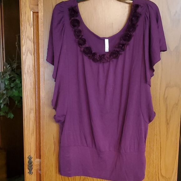 Xhilaration XL top - Picture 1 of 3